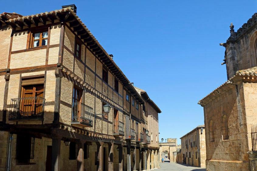 厄尔·布尔戈·德·奥斯马Mirador Alegre住宿加早餐旅馆 外观 照片